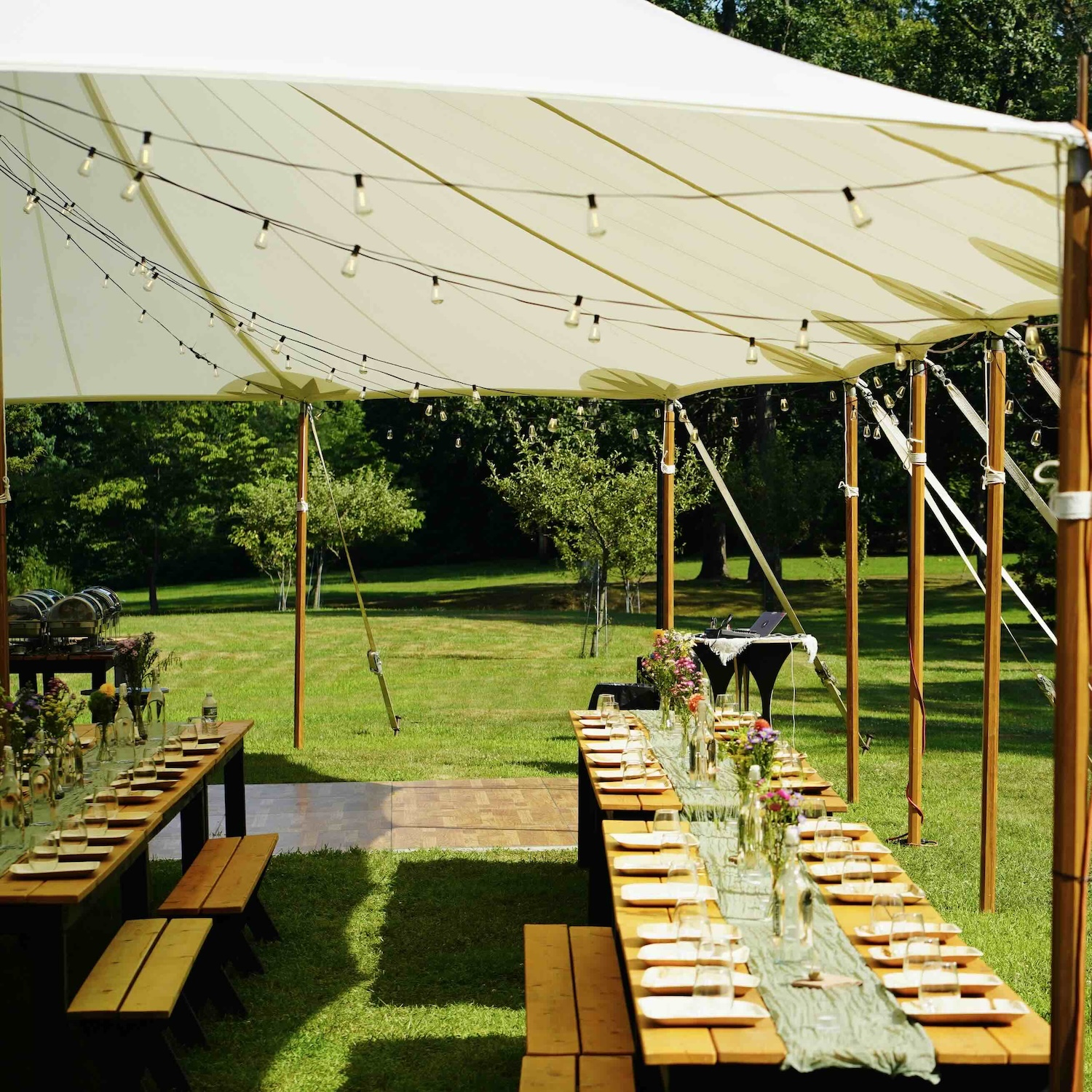 wedding dinner tent